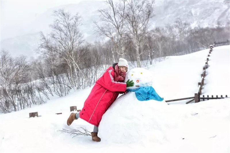 在零下30°的长白山 玩雪泡温泉是怎样一种体验(图18)
